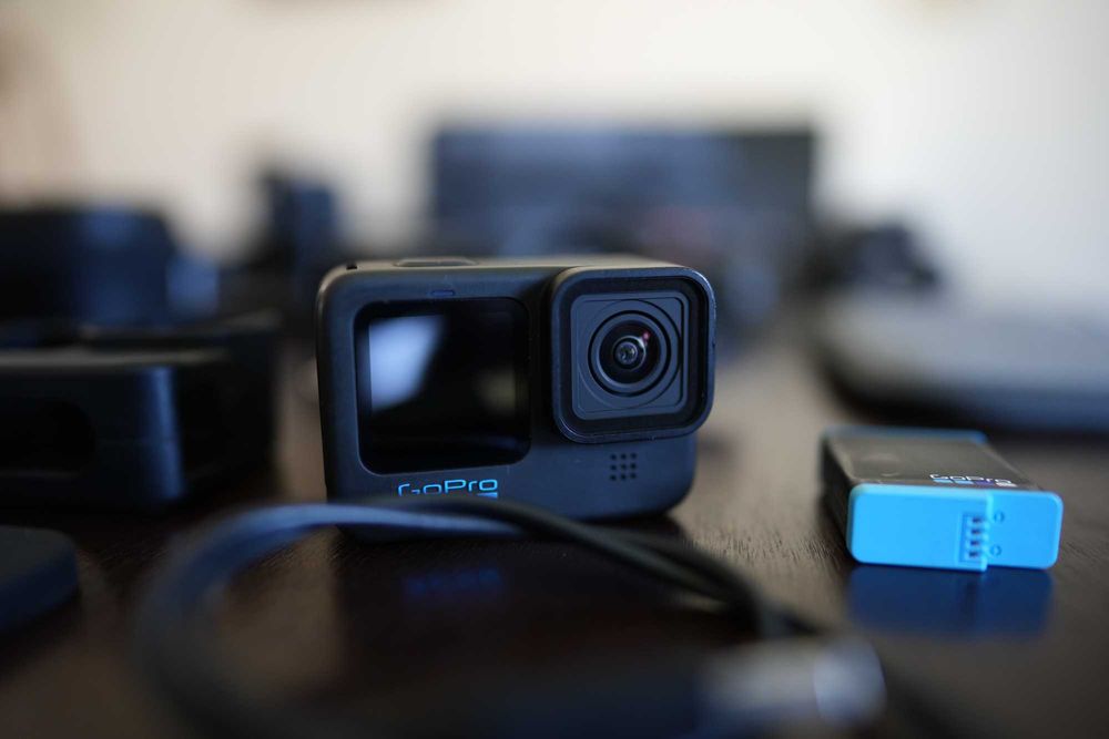 GoPro Hero 10 + Capa + Baterias