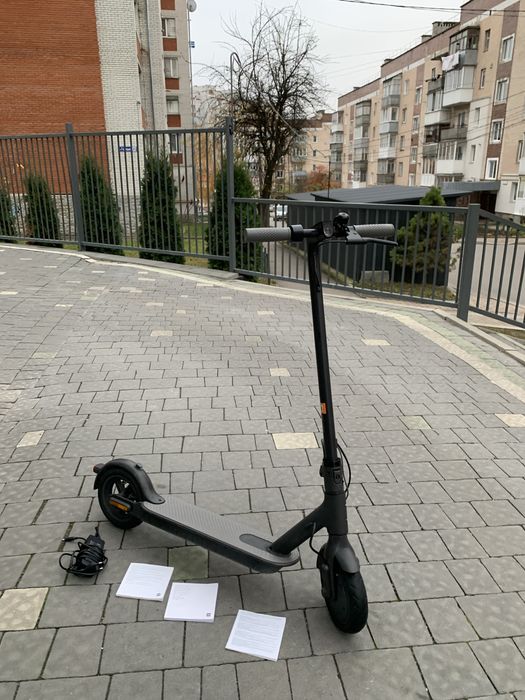 Елетросамокат xiaomi s1