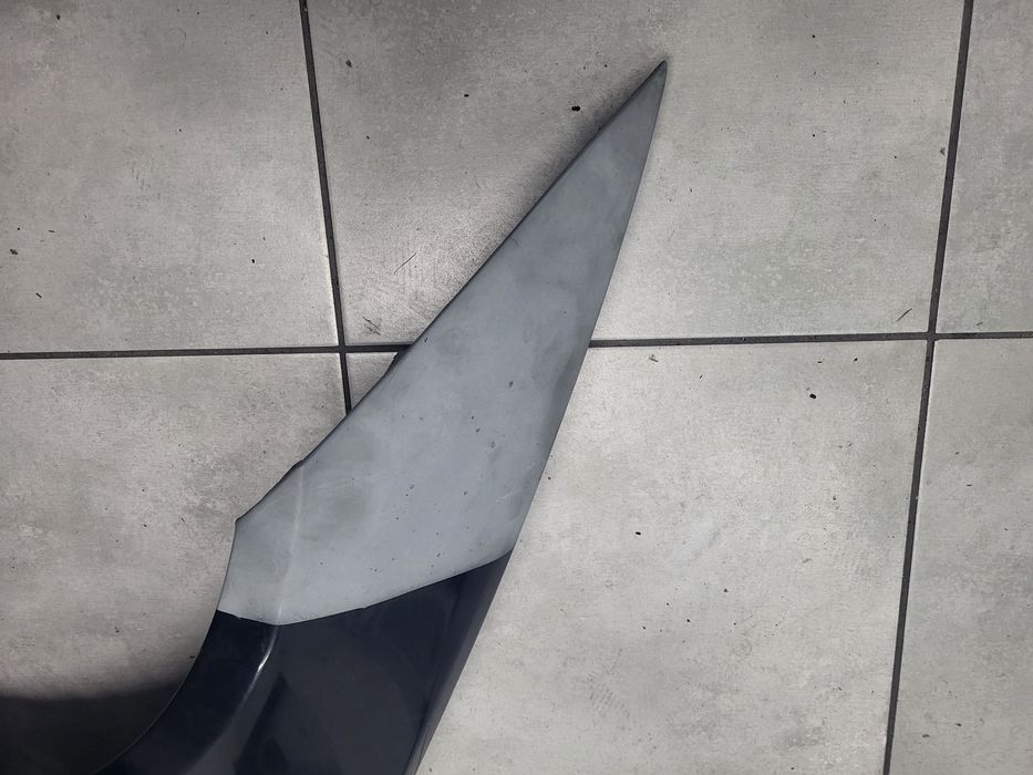 Blotnik lewy przod BMW E90 naprawiony