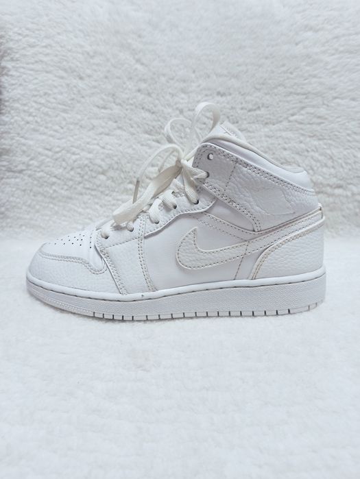 Nike air Jordan Шкіряні черевички для дівчинки хлопчика, 35.5 розмір