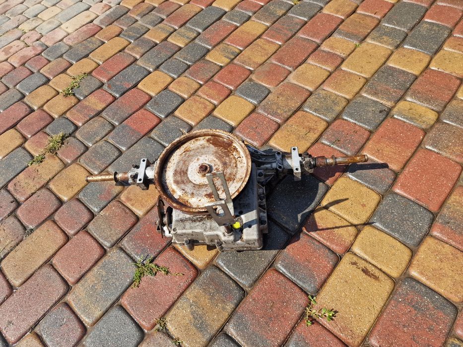 Traktorek kosiarka skrzynia biegów