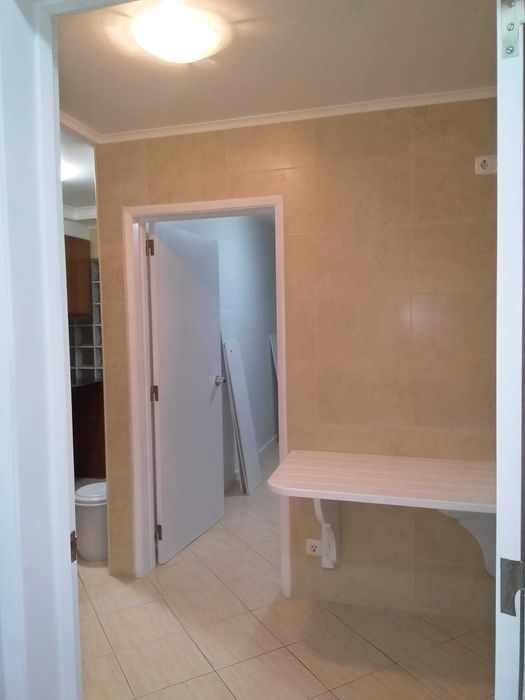 Apartamento na freguesia de S. José,  próximo ao HDES