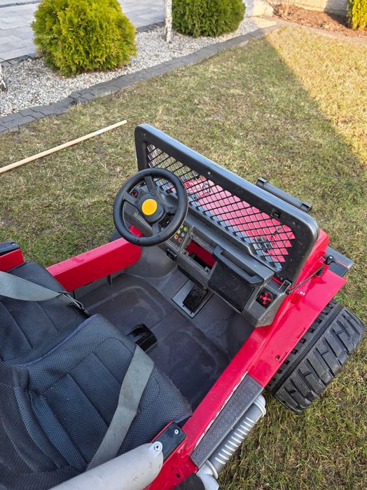 Samochód  dzięcięcy PEG Perego Grande