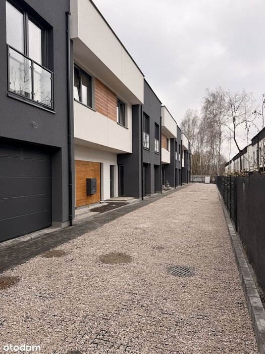 Osiedle Skrzetuskiego Etap II - narożny segmenty z dużym ogródkiem