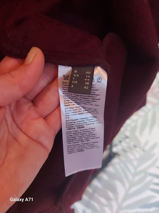 Пальто жіноче Esprit.