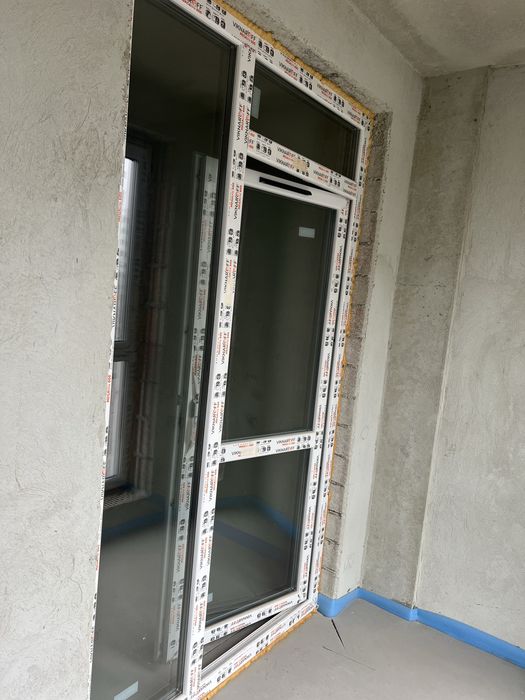 Viknar’off балконний блок двері Megaline 600