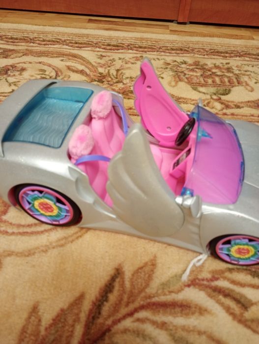 Samochód dla lalek Barbie