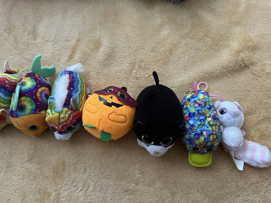 Мʼякі іграшки TY, SA та просто з блискучими очима