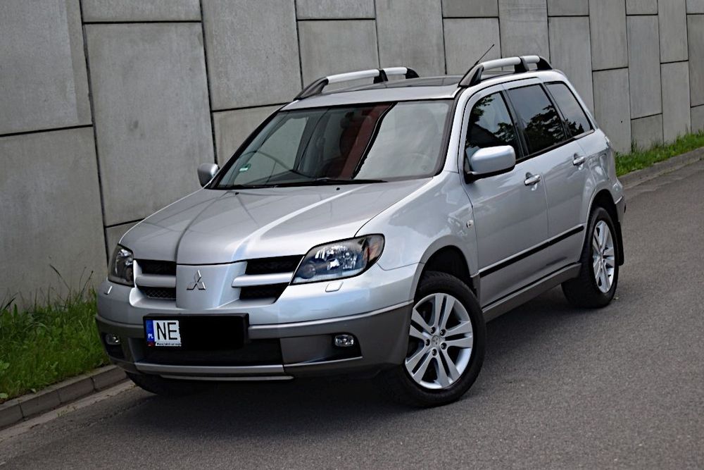 Mitsubishi Outlander 4x4 LPG PANORAMA Climatronic ALU Skóra Grzane Fotele GAZ