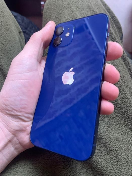 iPhone 12 Б/у в хорошому стані