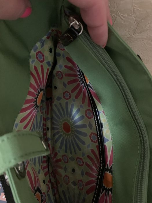 Продам сумку зеленого цвета