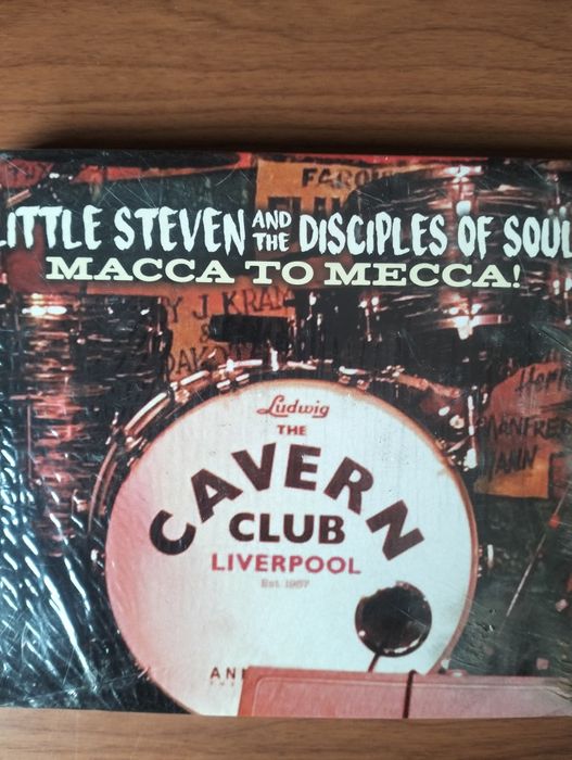CD + DVD Little Steven and The Disciples of Soul