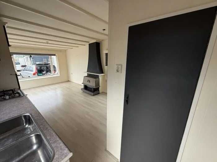 LINDA CASA COM 1 QUARTO