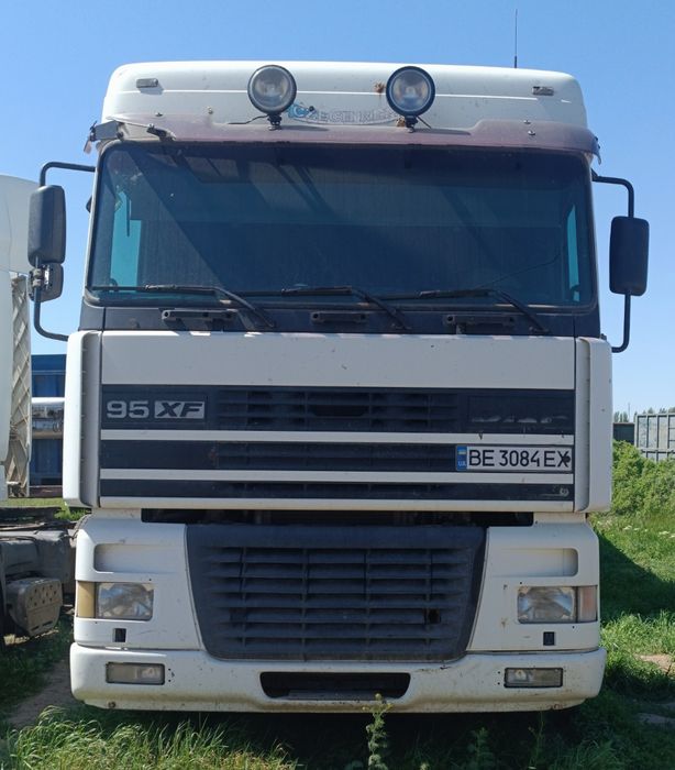 Продам DAF XF95 2000г