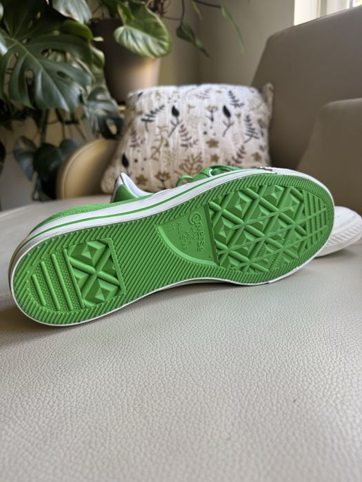 Converse nowe roz 46