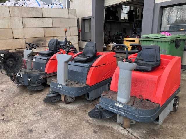 Ogłoszenie sprzedaży zamiatarek Hako Jonas 980 E, 900 E oraz 980 V