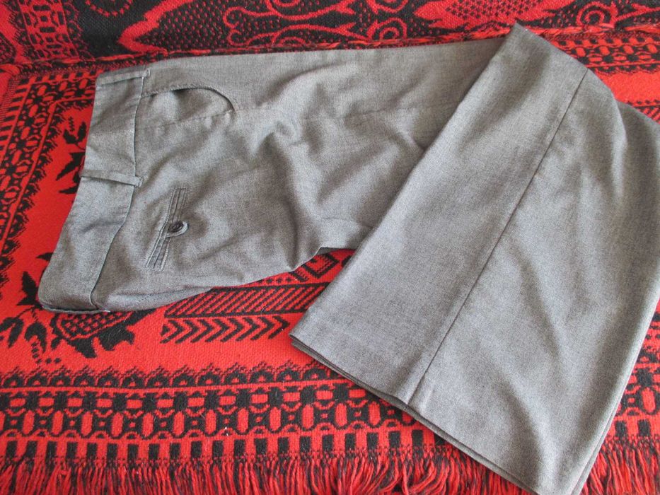 Spodnie klasyczne w stalowym kolorze rozm.42