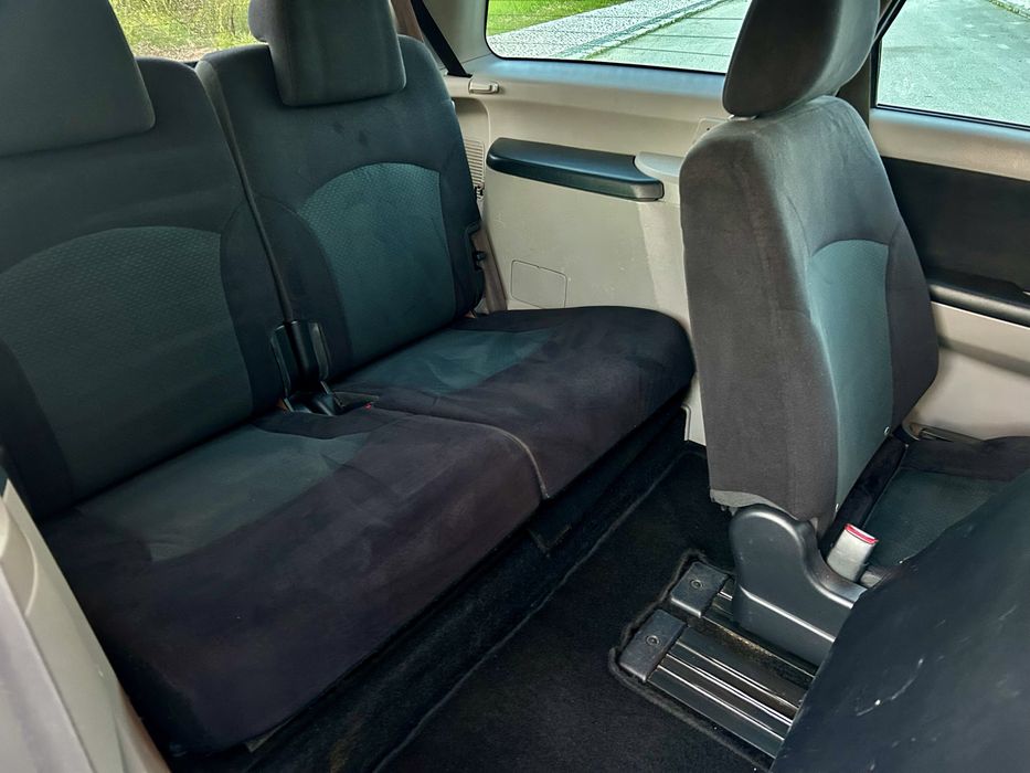 Mitsubishi  grandis 2.0 did