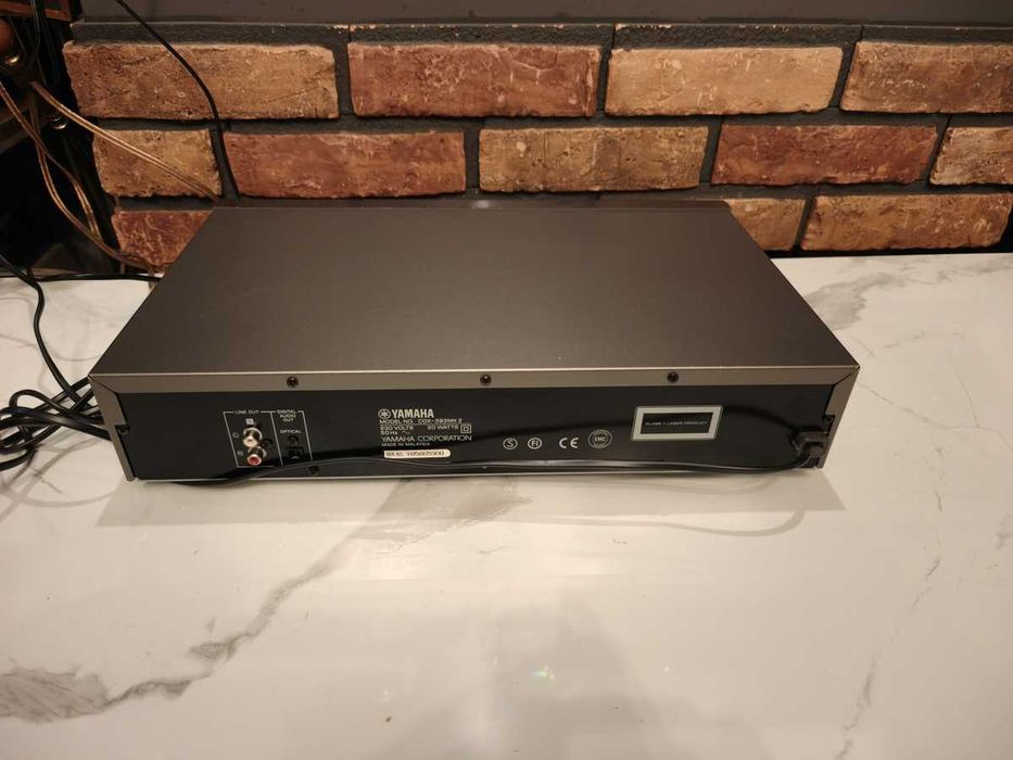 YAMAHA CDX-393 MKII ! Znakomity odtwarzacz CD ! OKAZJA