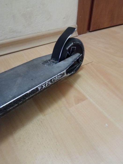 Трюковый самокат Explore