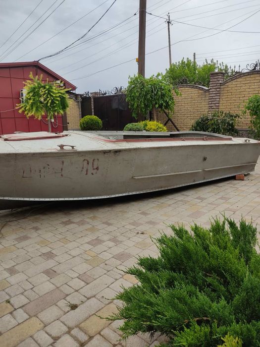 Лодка Прогрес -2..