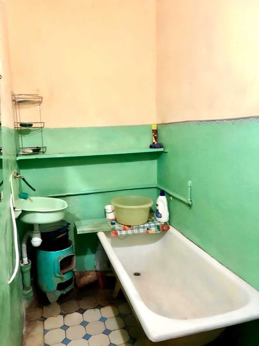 Продаж 3-кім. квартири. вул. Коцюбинського-Центр. 82 000 $.