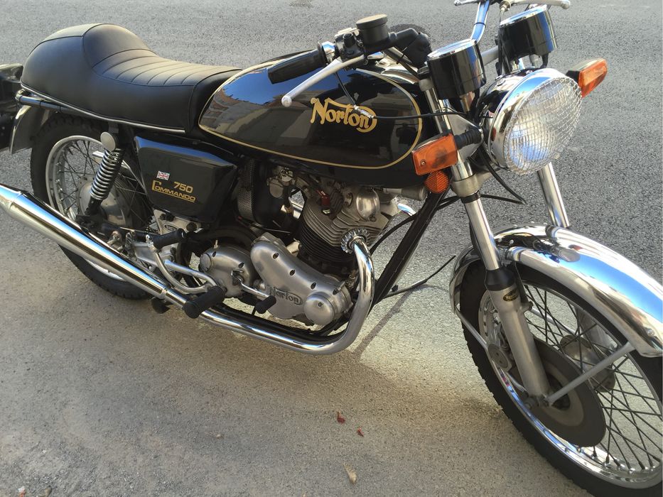Norton Commando 750 Interstate