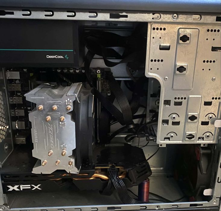 Komputer stacjonarny intel xeon E5 2650v4 12rdzeni rx580 8gb