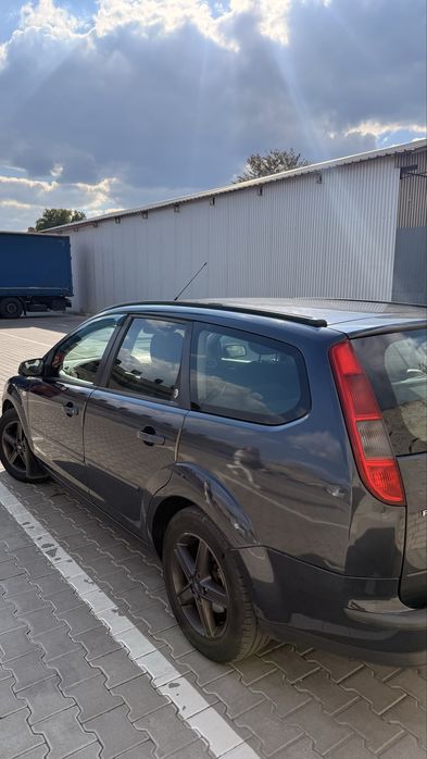 Продаю авто Ford focus 2