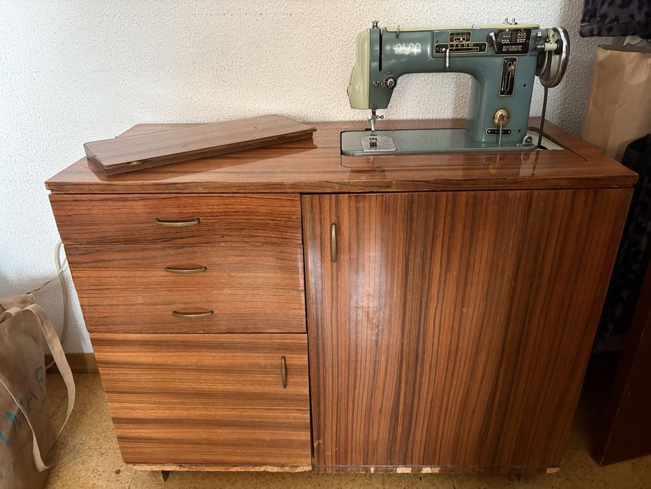 Maquina de costura