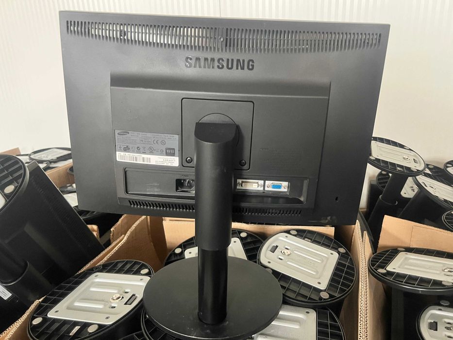 Monitor Samsung B1940MR