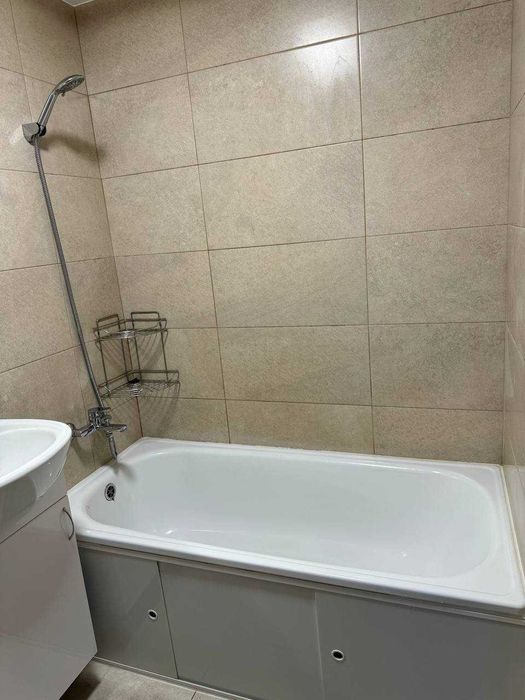 здам двокімнатну квартиру НАУ