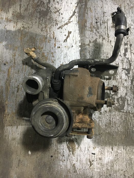 Турбина бмв е39 м47