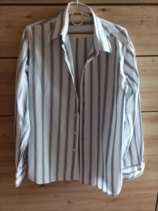 Koszula Batistini rozm L/39/40