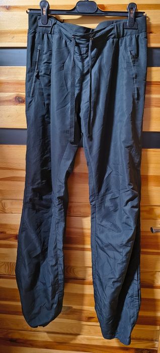 Spodnie sportowe roz. 36 (S)