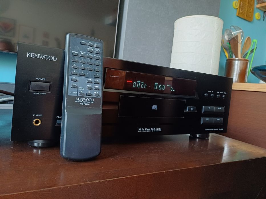 Kenwood DP-7090 CD + pilot