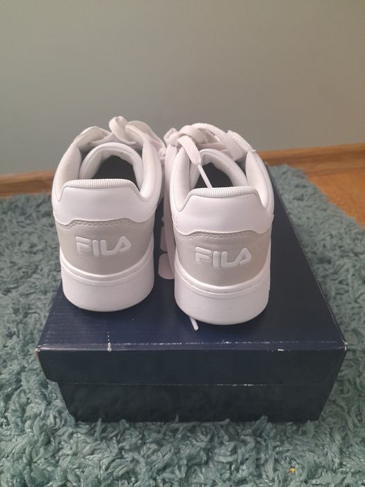 Buty sneakersy damskie Fila 39