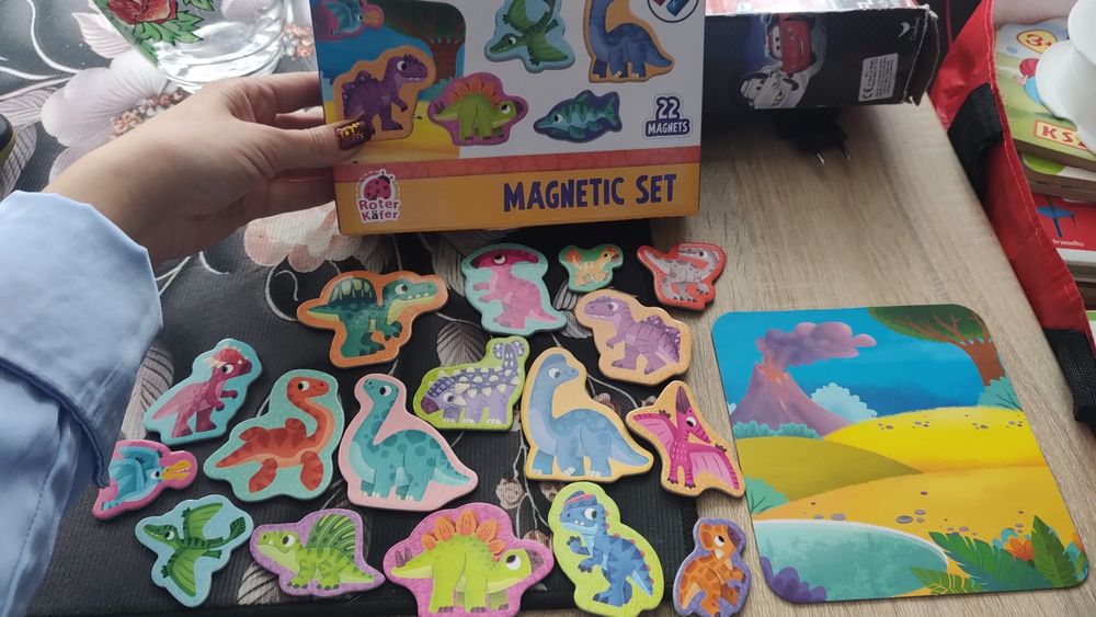 Zestaw magnesów dinozaury