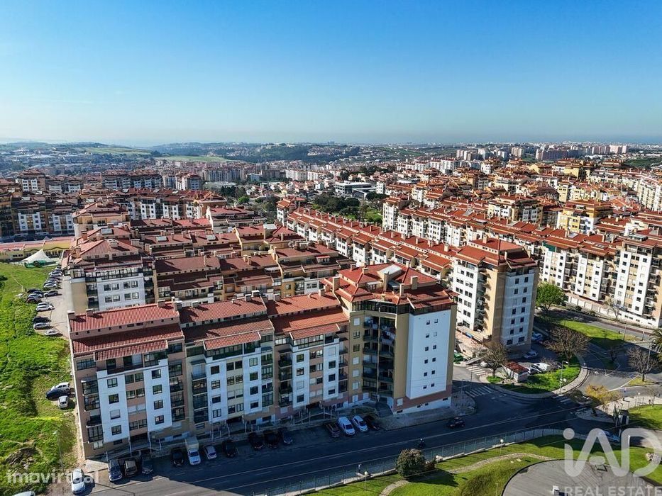 Apartamento T2 em Queluz e Belas de 107 m2