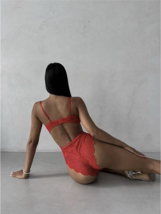 Боди с открытым доступом  и баской