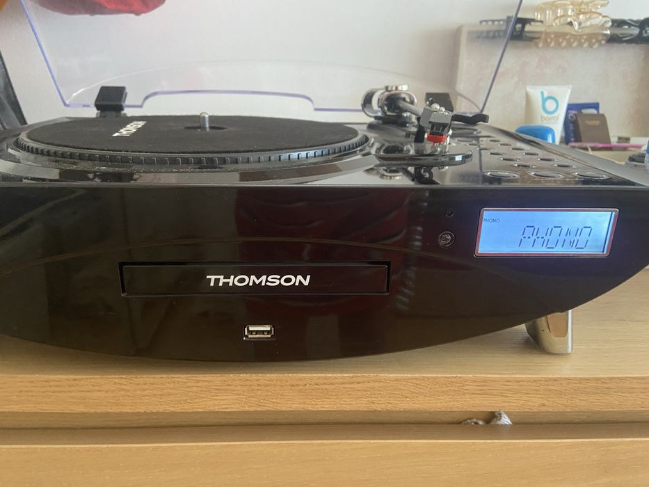 Gira-discos Thomson Micro TT400CD