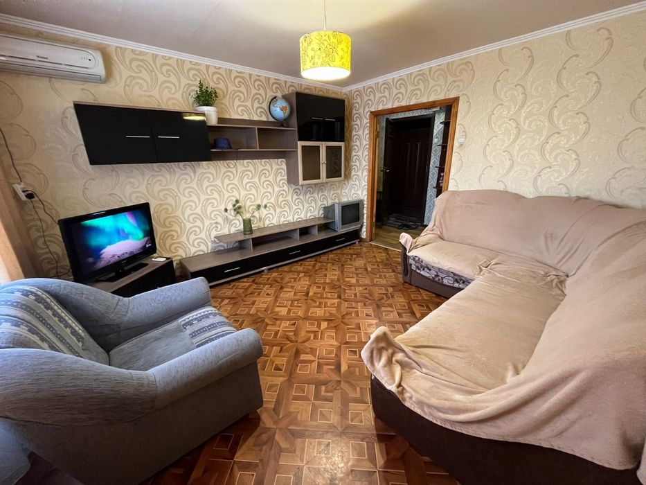 2к квартира посуточно