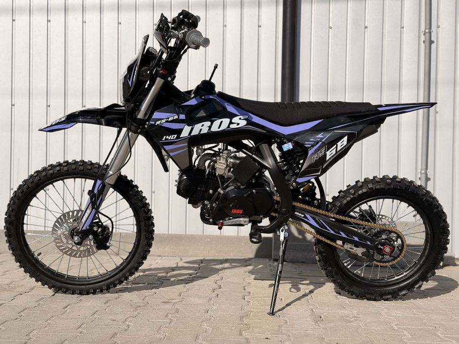 Мотоцикл IROS RS-68 yx140cc
