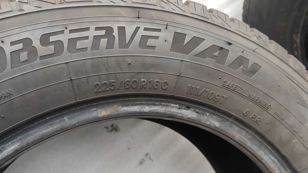 Opony Zimowe 225/60/16C Toyo 4szt 7,5mm 2022r Trafic Vito T5 T6