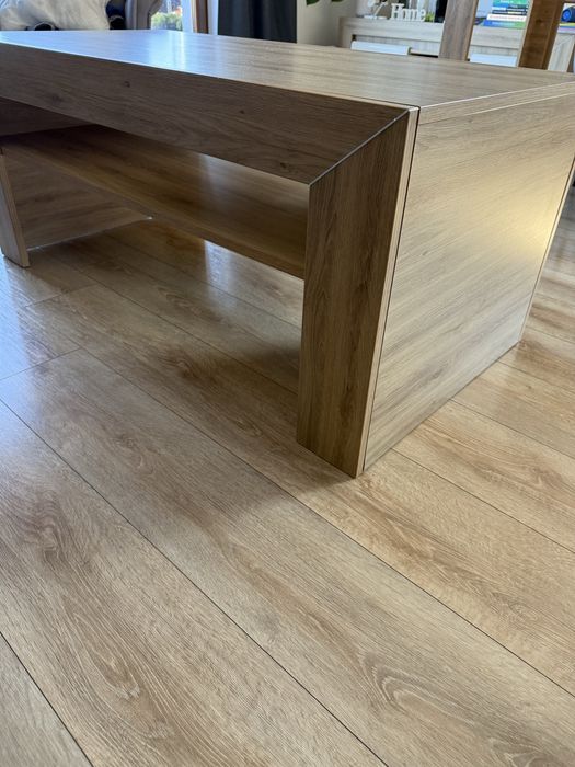 Stolik kawowy z półką pod blatem