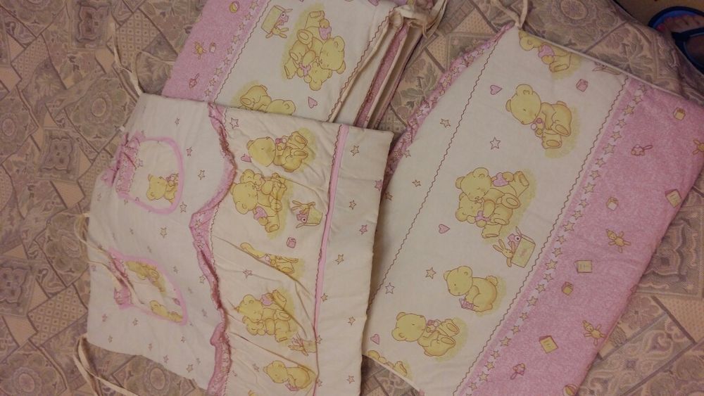 Продам постель с балдахином в детскую кроватку + стойка в подарок