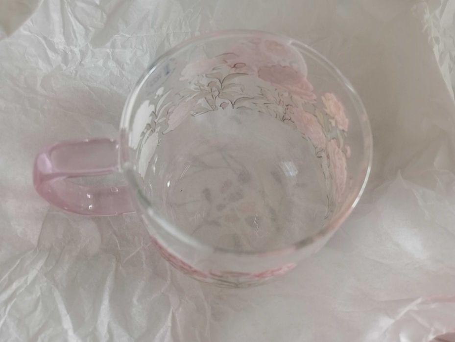 Caneca vidro com flores502662592033597444