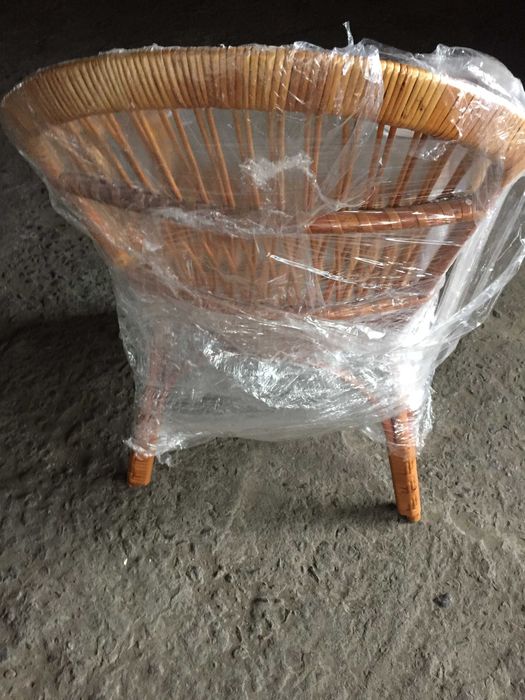 кресло плетённое из лозы