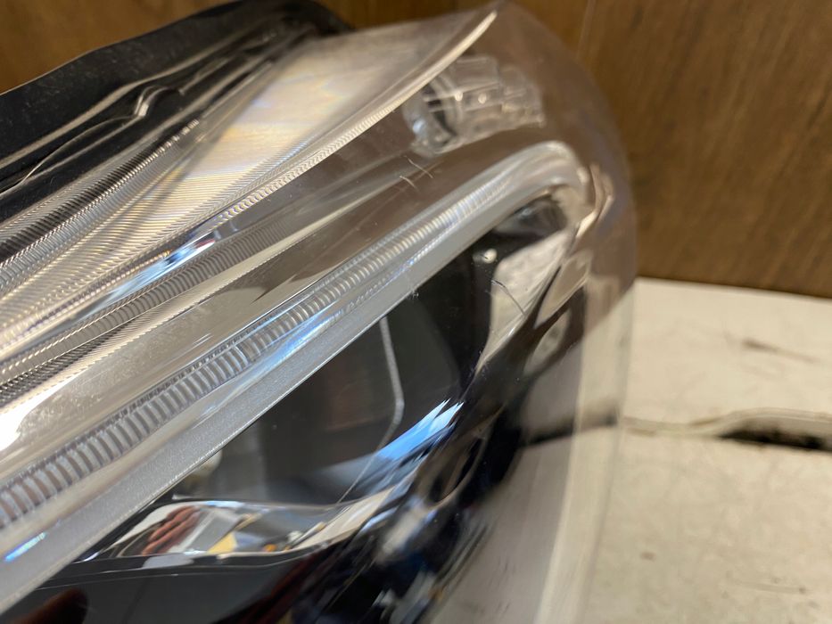 toyota proace ii lampa prawy przód xenon led