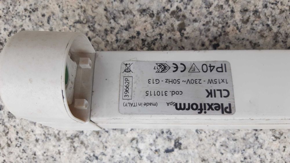 oprawa świetlówkowa Plexiform 15WOprawa